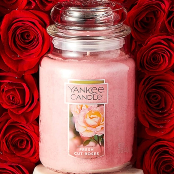 Yankee Candle Fresh Cut Roses 22oz Large Jar Candle From Original Factory NEW